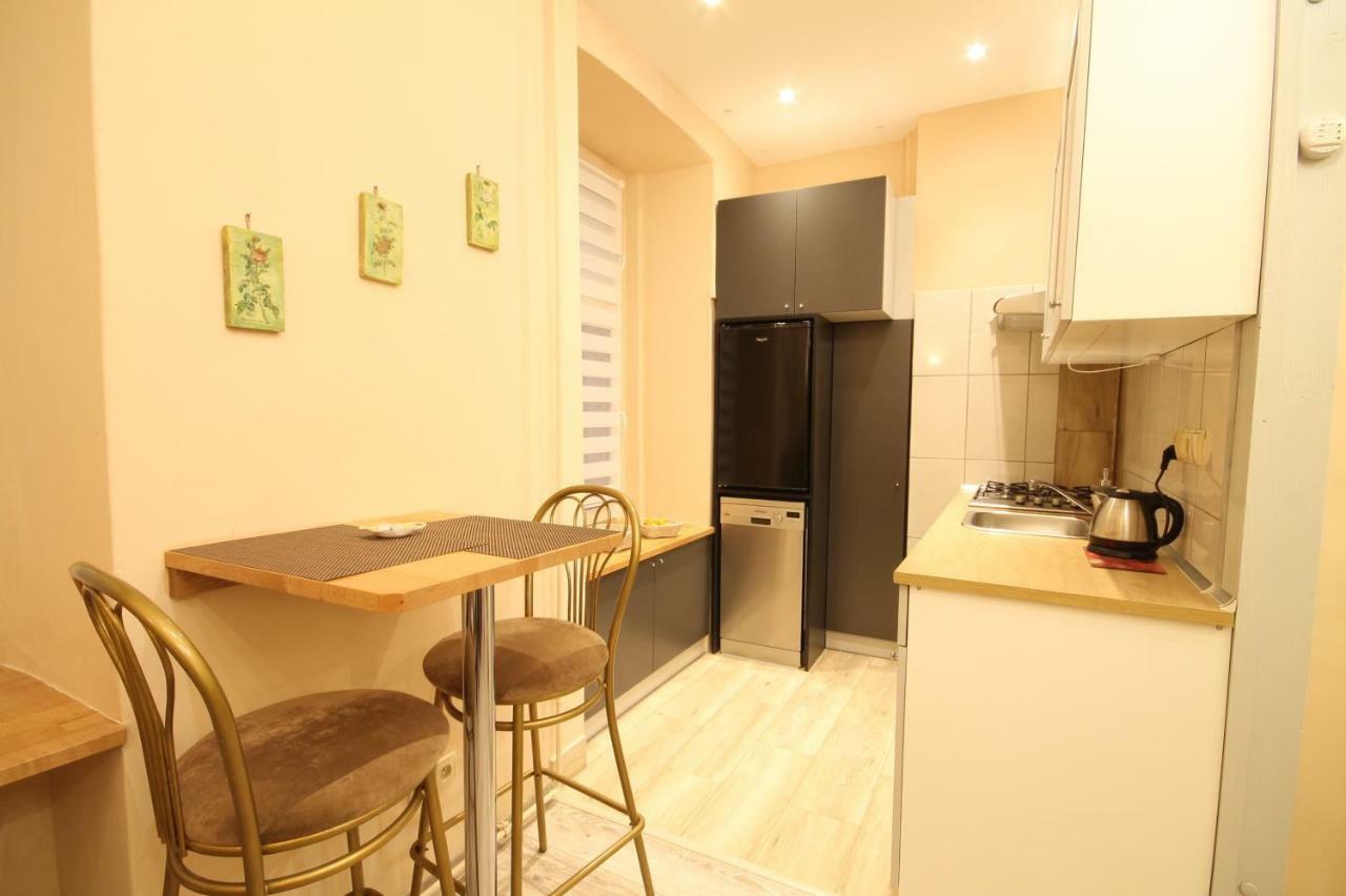 Studio Flat Grunwaldzka Up To 2Persons+1 Breslavia Exterior foto